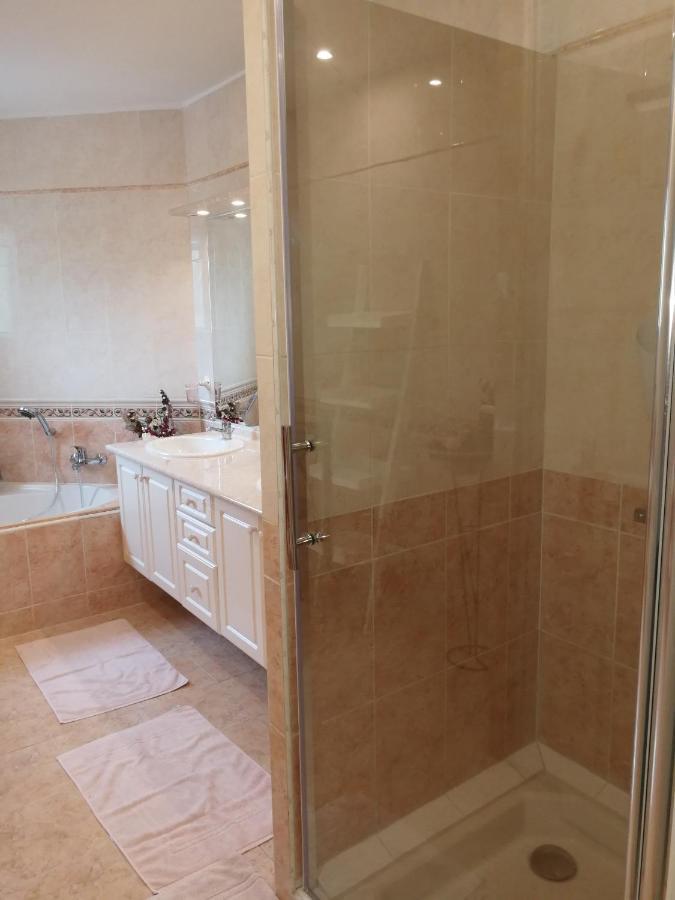 Au Doux Repos Bed & Breakfast Lucbardez-et-Bargues Екстериор снимка